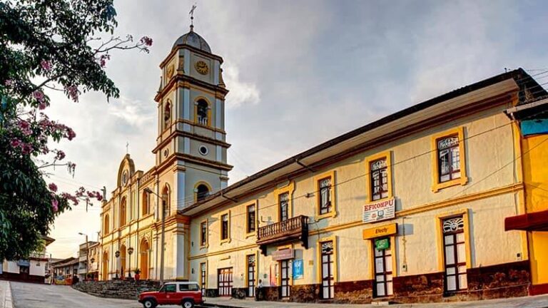 Parroquia San Joaquín - Miraflores