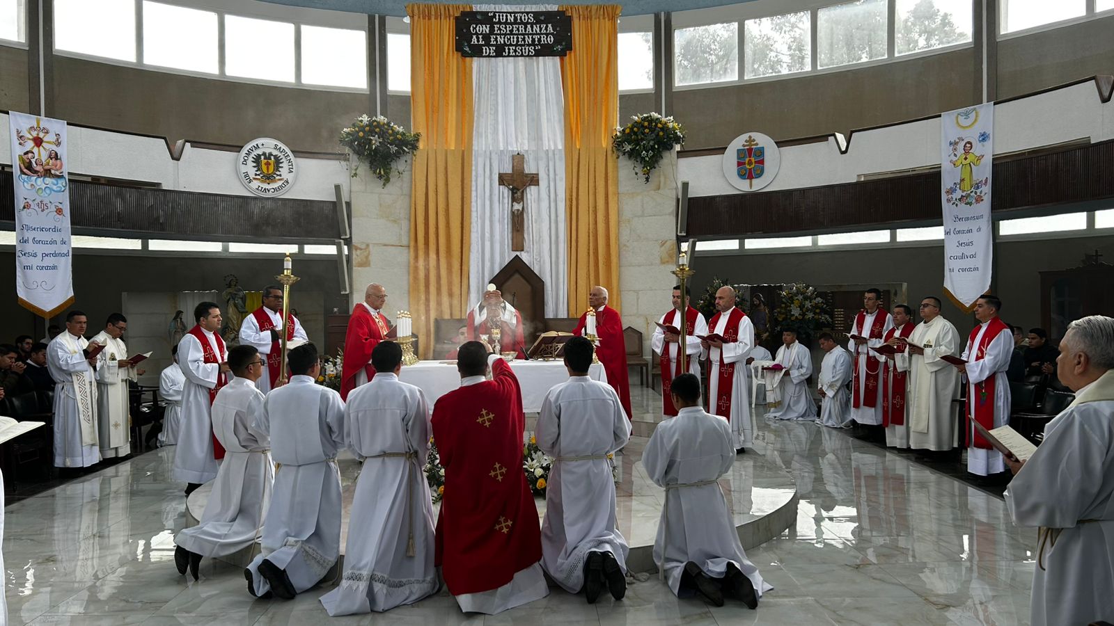 2ab1db8e-58b4-4ce8-8886-dba29b23e51c