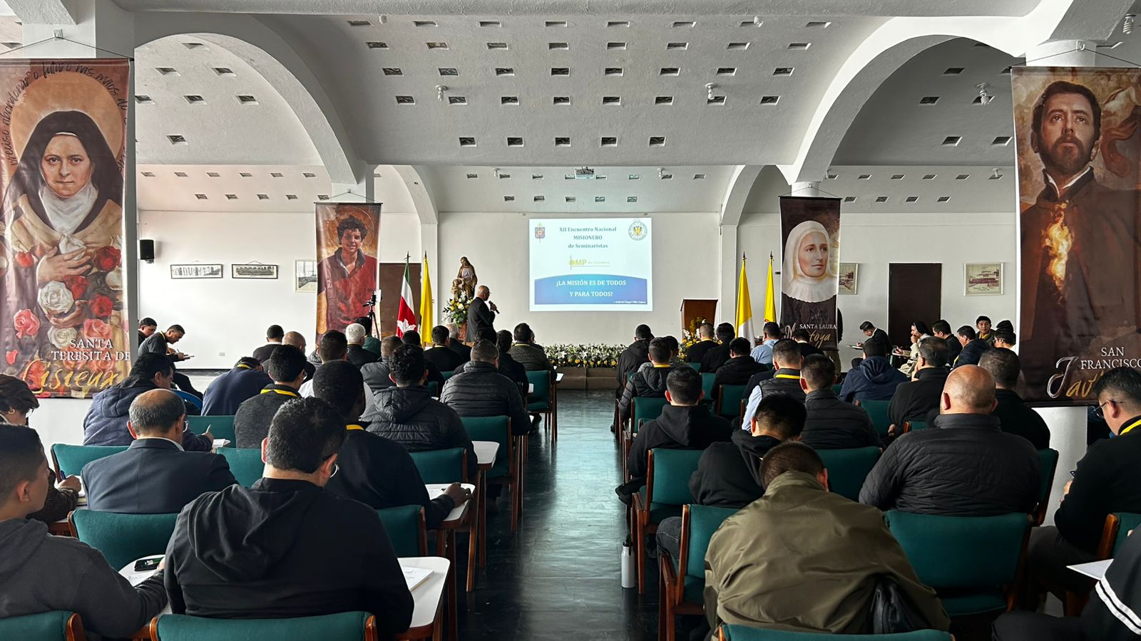 3b670341-c766-4f02-b7c5-590ad1ec7750